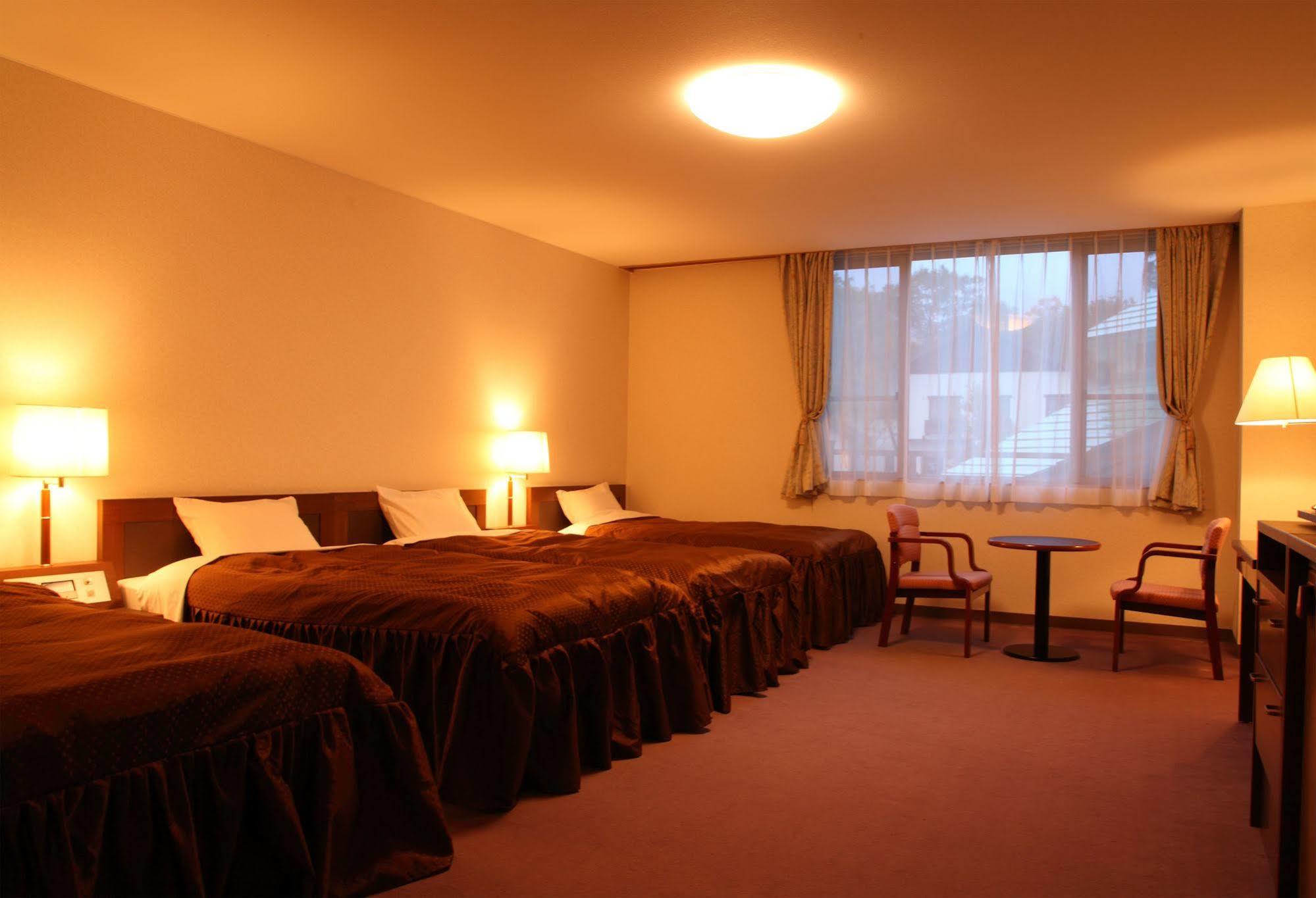 Hotel Oak Forest Hakuba Buitenkant foto