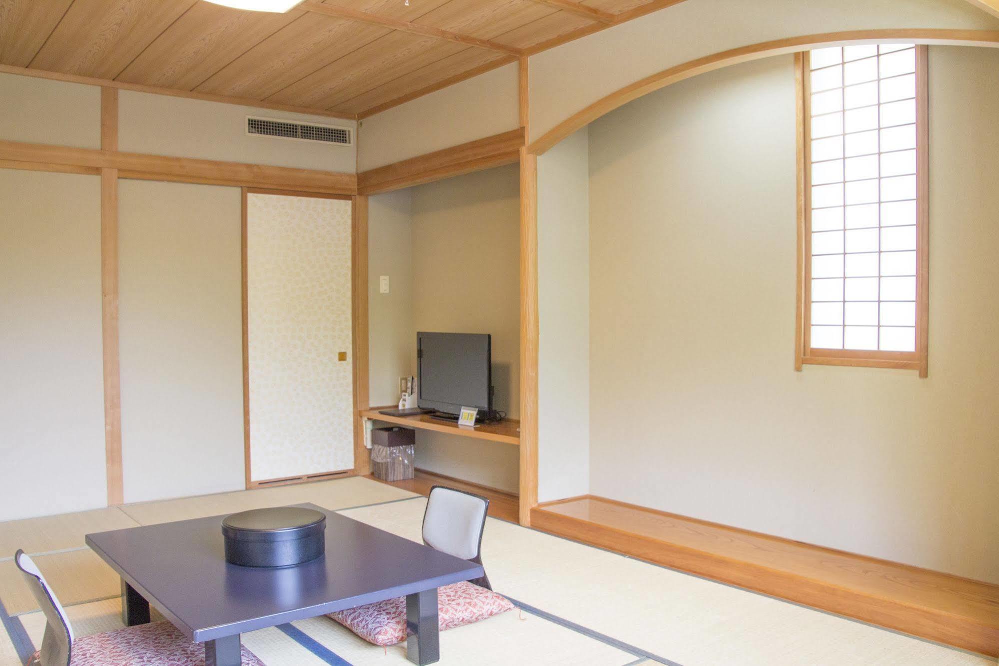 Hotel Oak Forest Hakuba Buitenkant foto